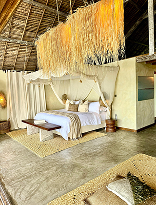 First floor bedroom - Two Bedroom Beach Loft - Voaara Madagascar - Madagascar Dive Resort