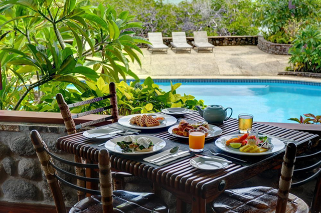 Pool - Volivoli Beach Resort - Fiji Dive Resort