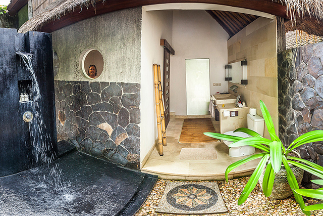 Bathroom - alamBatu Beach Bungalow Resort