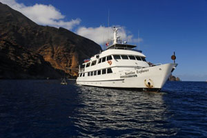 Nautilus Explorer - Guadalupe Liveaboards - Dive Discovery Socorro Island